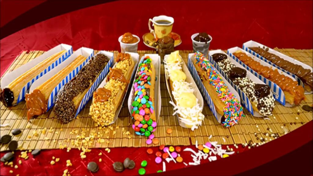 Deliciosas sobremesas em tubos com várias coberturas